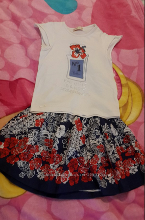  Очень красивый и нарядный костюм р122