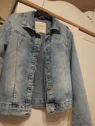 Джинсовый пиджак 152р.