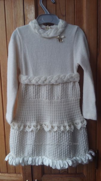 Очень красивое теплое нарядное платье VAL MAX, на 5-6 лет