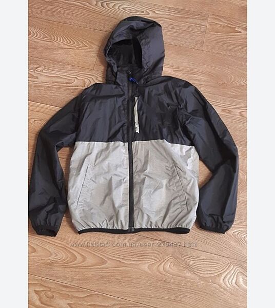 Ветровка H&M  9-10
